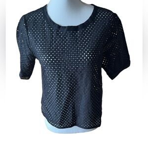 Banana‎ Republic Black Laser Cut Sheer Short Sleeve Top – Women’s Size M